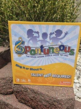 Spontaneous The Song Game Board Game 100% Complete Open Box Never Played